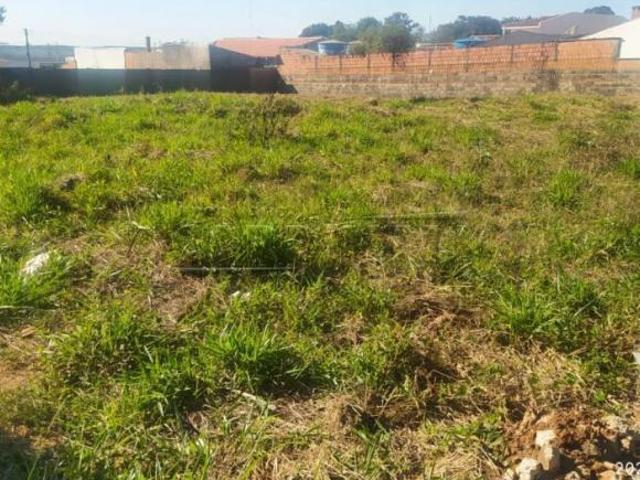 Terreno Padrão em São Carlos