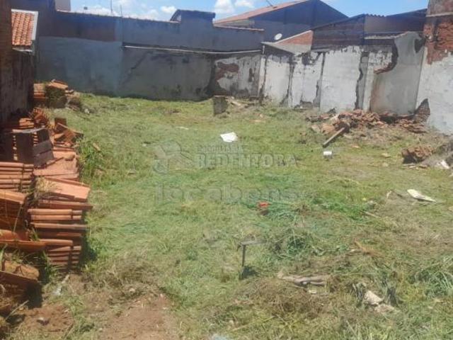 Terreno Padrão em São José do Rio Preto
