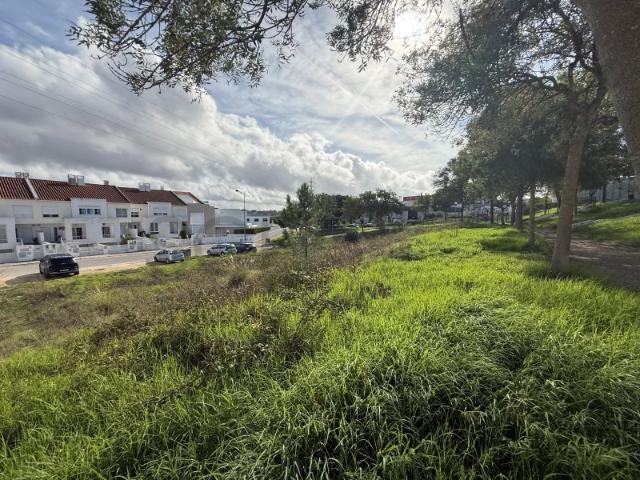 Terreno para 1 moradia em Banda | Projecto Aprovado