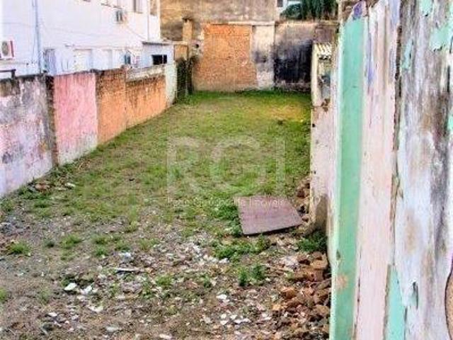 Terreno Para Comprar 201 m² por R$ 600.000,00 Menino Deus Porto Alegre/RS