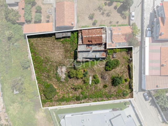 Terreno para Construção — Madalena, Vila Nova de Gaia | 1.419 m²