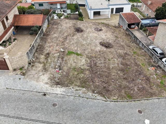 Terreno para Construção / Marco de Canaveses, Alpendorada, Várzea e Torrão