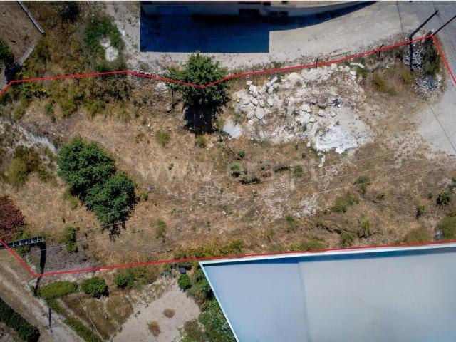 Terreno para Construção / Marco de Canaveses, Avessadas e Rosém