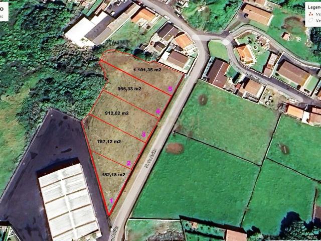 Terreno para Construção num Local Tranquilo e Central