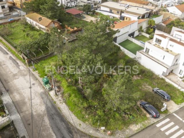 Terreno Para Construção na Charneca de Caparica