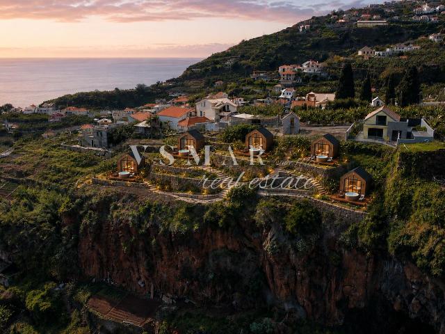 Terreno para construção na Ponta do Sol com vista Fenomenal