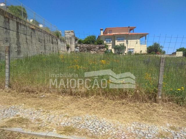 Terreno para construção na Quinta do Pinheiro