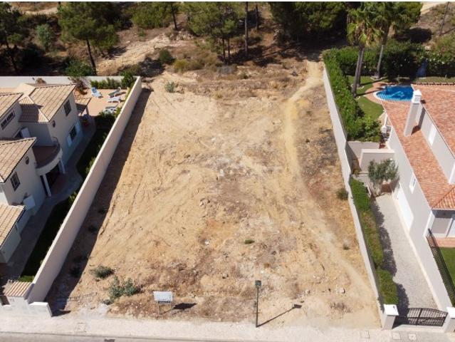 Terreno para construção nas Varandas do Lago, Quinta do Lago