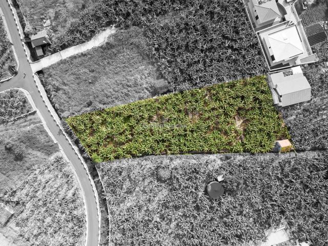 Terreno para construção no Arco da Calheta