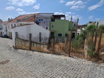 Terreno para construção no centro de Algoz