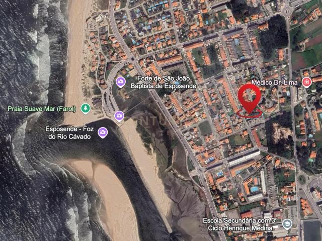 Terreno para Construção a 800m da praia Marinhas, em Esposende Braga