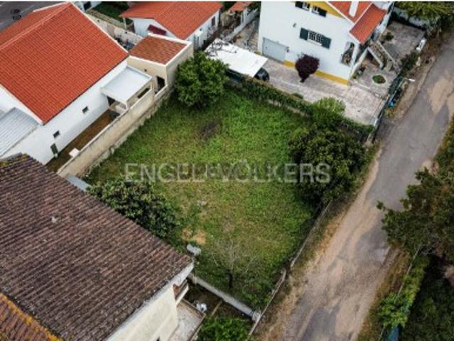 Terreno para Construção a Poucos Minutos do Mar