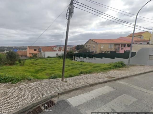 Terreno para construção, Amadora Casal da Mira Amadora Rua 5 de Outubro