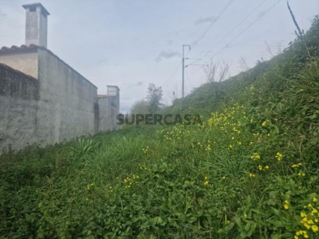 TERRENO PARA CONSTRUÇÃO AREOSA