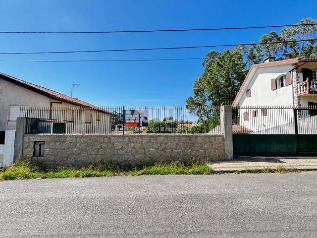 Terreno para Construção com 760 m² em Vila de Cucujães