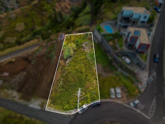 Terreno para Construção com 990 m² na Ribeira Brava