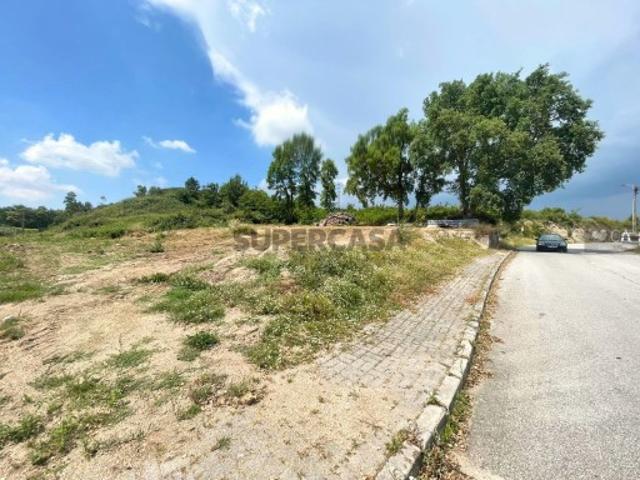 Terreno para construção com 9.200m² situado em Lugar do Picoto, concelho de Paredes
