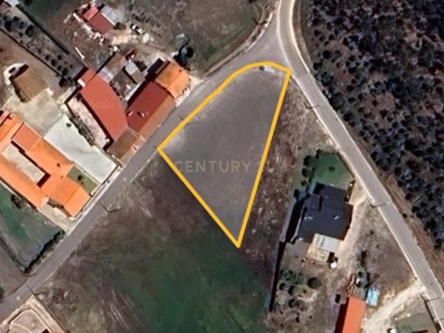 Terreno para construção com 1363m2