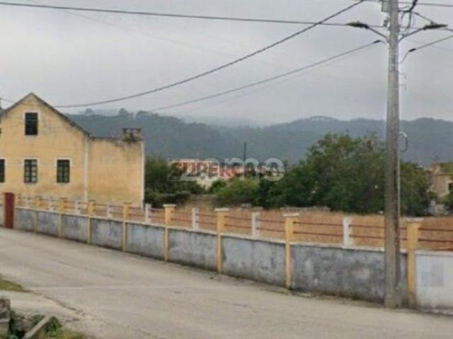 TERRENO PARA CONSTRUÇÃO COM 1460M2
