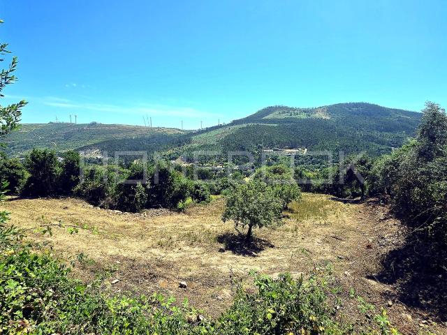 Terreno para construção com 3.400 m²
