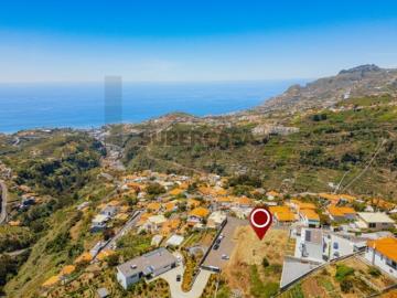 Terreno para Construção com Vista Mar Definitiva | Caminho dos Três Paus