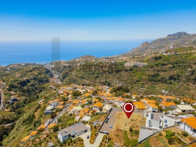 Terreno para Construção com Vista Mar Definitiva | Caminho dos Três Paus