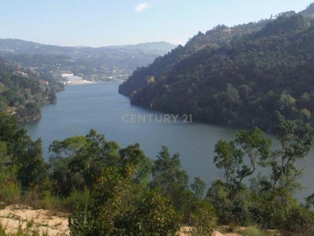 Terreno para construção com vistas únicas sobre o Rio Douro – Paços de Gaiolo, Marco de Canaveses