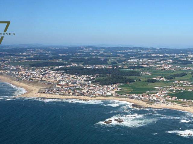 TERRENO PARA CONSTRUÇÃO COM PIP APROVADO E PROJETO INCLUÍDO Lavra | Matosinhos