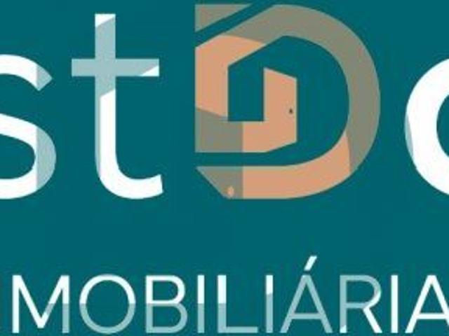 Terreno para construção de Moradia 4 frentes