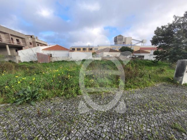 Terreno para construção de moradia