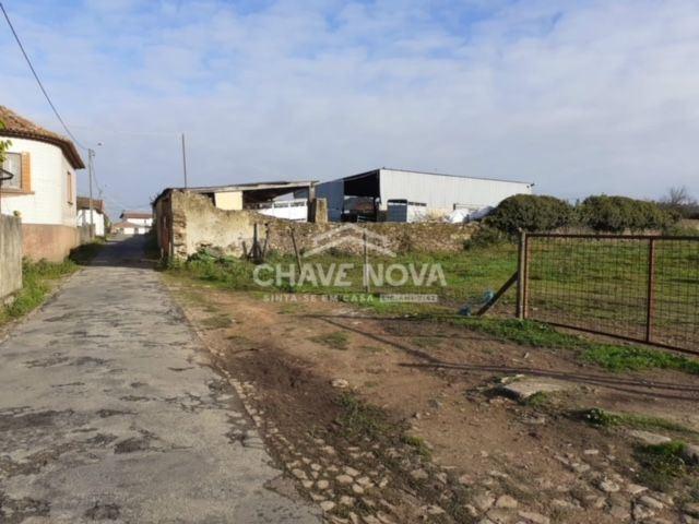 Terreno para construção de moradia