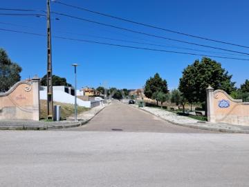 Terreno para construção de moradia