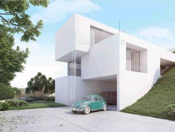 Terreno para construção de moradia com 3 pisos, com projeto de arquitetura já aprovado na câmara Funchalinho