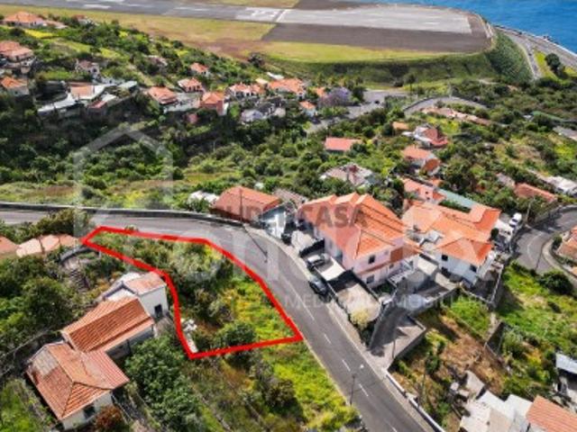 Terreno para construção de moradia isolada