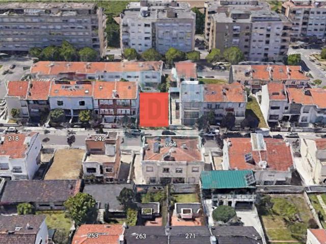 Terreno para construção de Moradia Pedra Verde