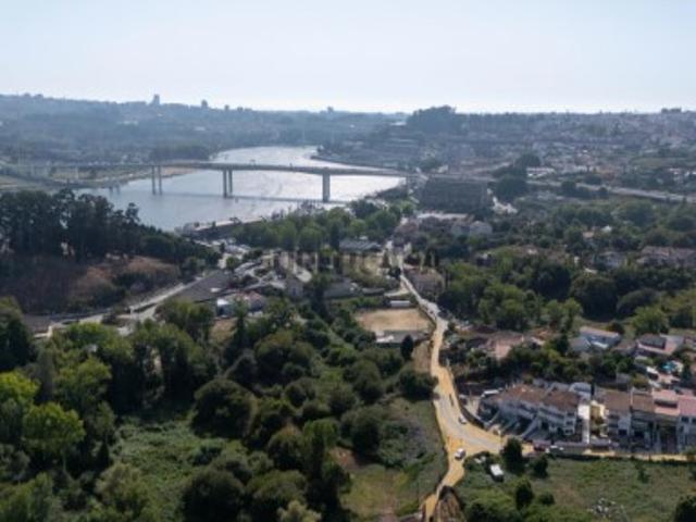 Terreno para Construção de Moradias
