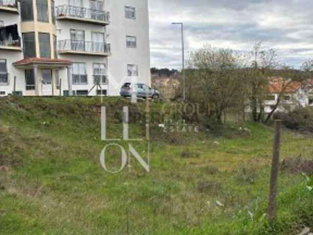 Terreno para construção de edifício na Guarda!