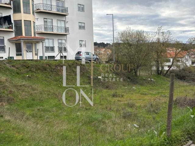 Terreno para construção de edifício na Guarda!