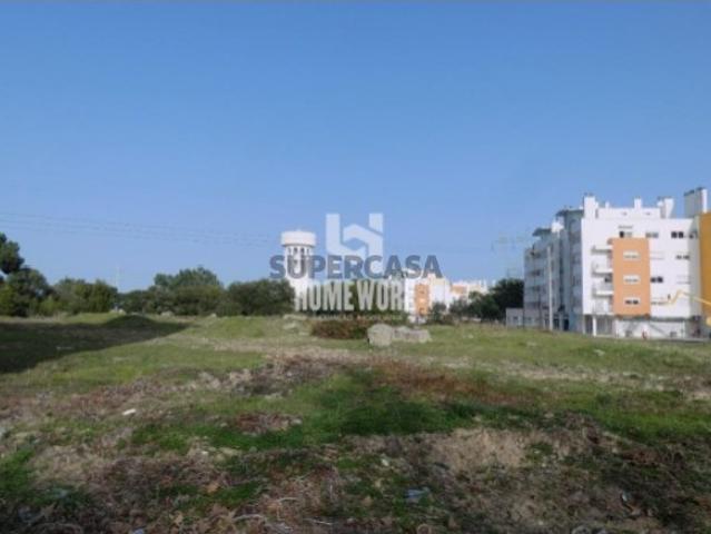 Terreno para construção de Edifício habitacional Vila Chã Barreiro