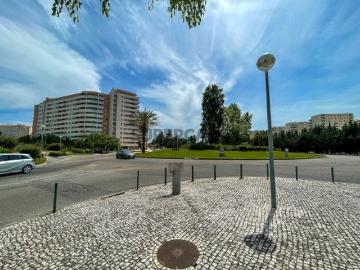 Terreno para Construção de Prédio Lumiar Lisboa