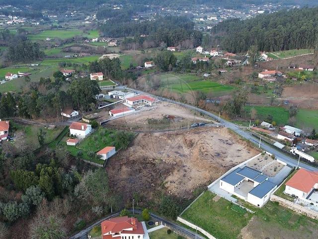 Terreno para Construção de 6 Moradias Individuais | Navió e Vitorino Piães – Ponte de Lima