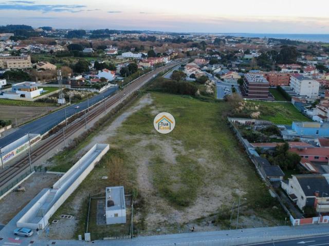 Terreno para Construção em Miramar