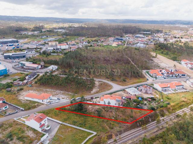Terreno para construção em Monte Redondo Bregieira