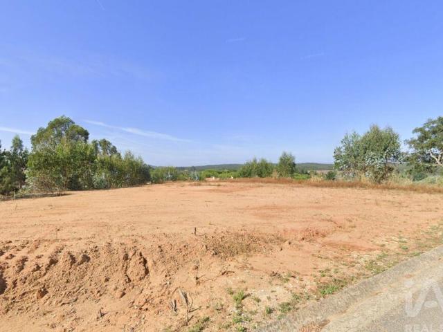 Terreno para construção em Outeiro da Cortiçada e Arruda dos Pisões