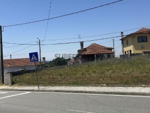 Terreno para construção em Oliveira de Azeméis, Santiago de Riba Ul, Ul, Macinhata da Seixa e Madail
