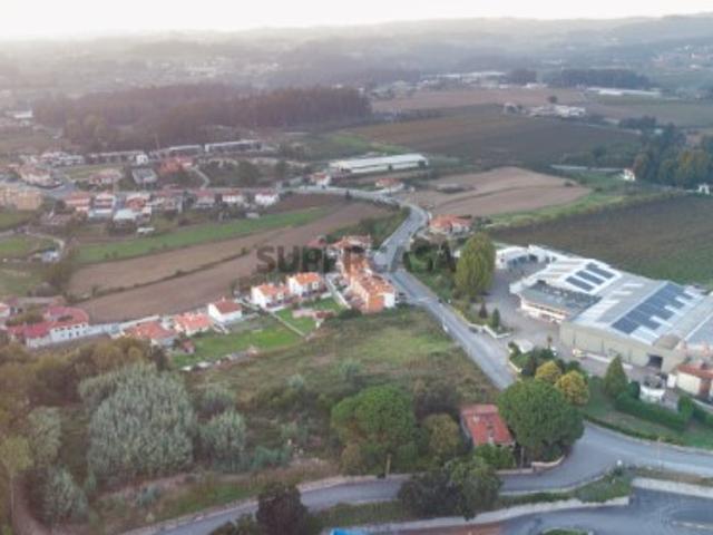 Terreno para construção em Avidos