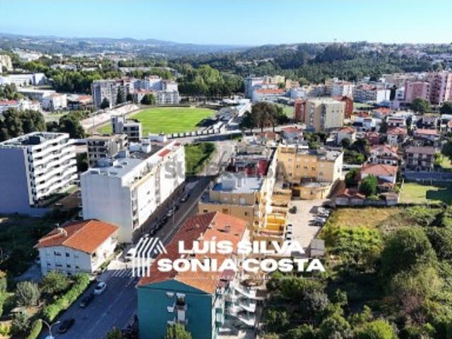 Terreno para Construção em Altura | 515 m2 | São João da Madeira
