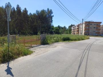 Terreno para construção em altura em Baguim do Monte