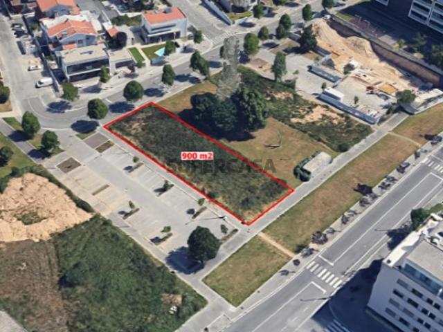 Terreno para construção em altura na Maia