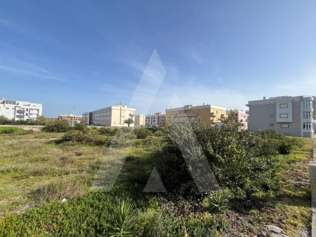 Terreno para construção em altura na Praia da vagueira!